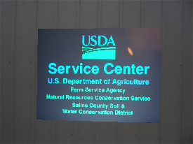 USDA REFLECTIVE SIGN NIGHT TIME.png (91593 bytes)